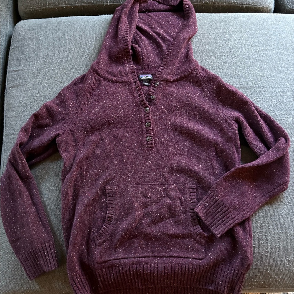 Patagonia Maroon Knit Sweater